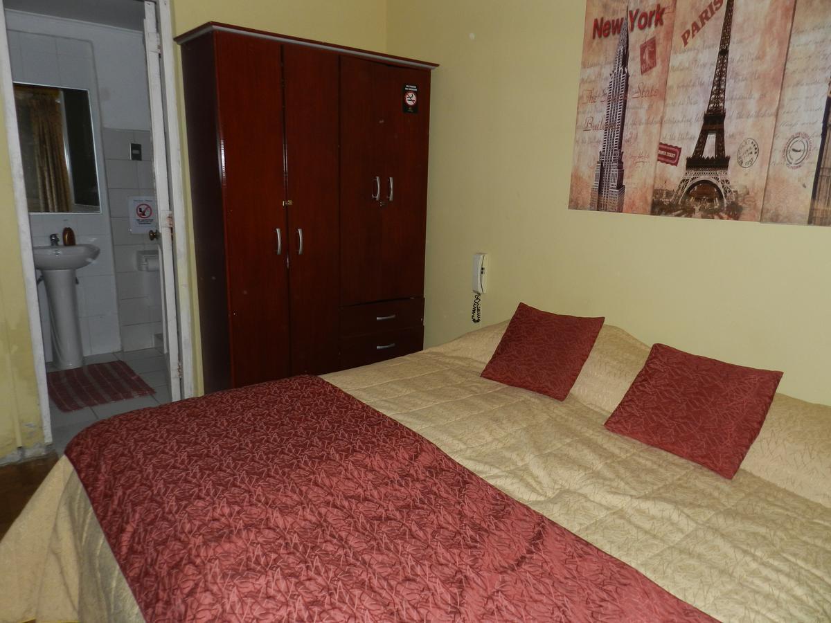 Quinchamali Hostel Santiago del Cile Esterno foto